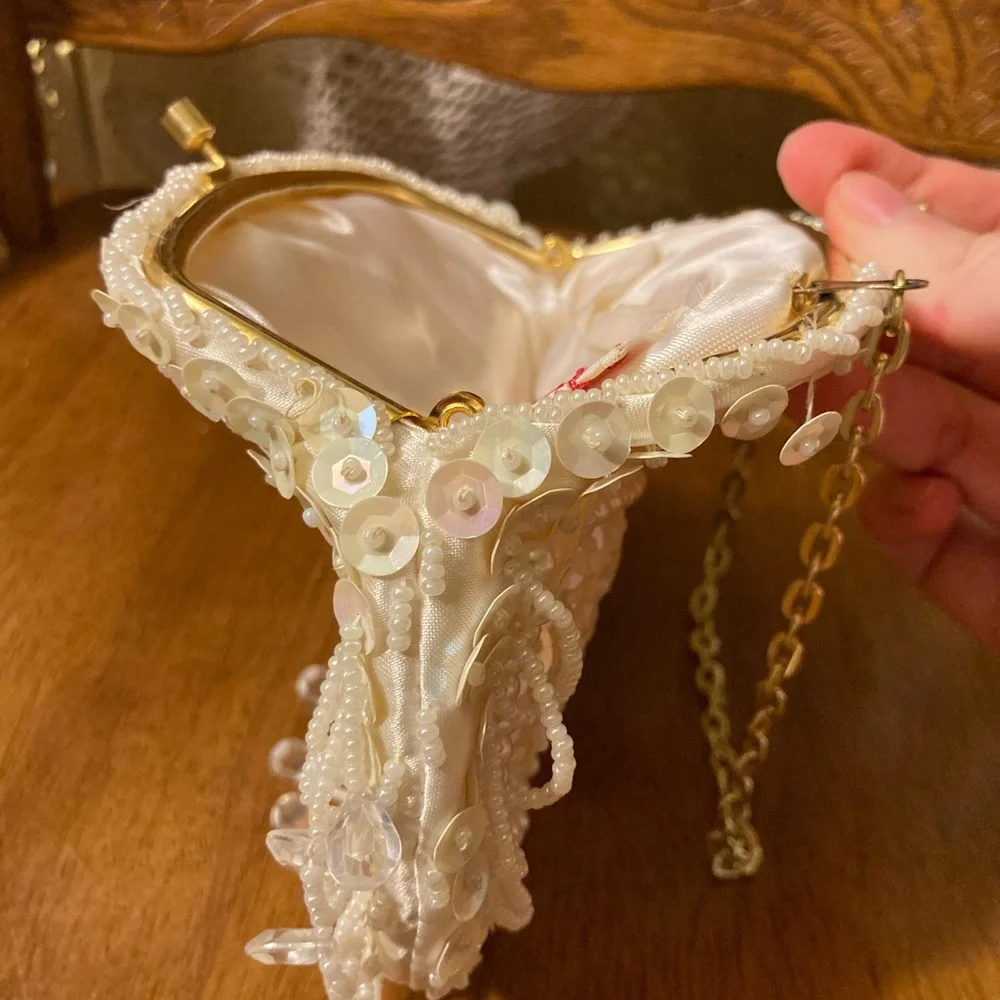 White Vintage Sequin Beaded Small Clutch Purse - Damage - Picture 11 of 17